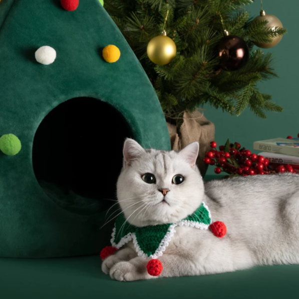 Christmas Tree Cat Bed
