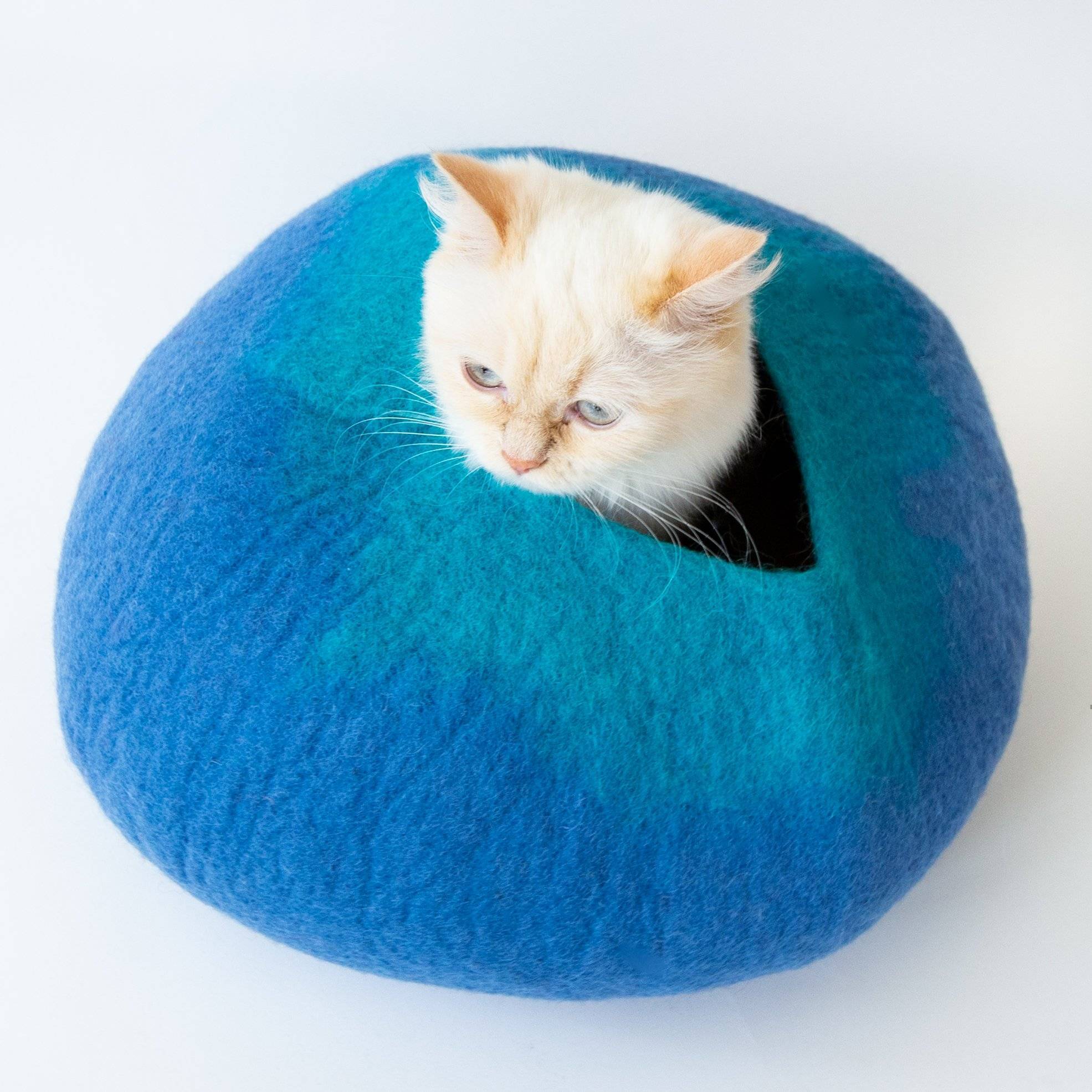 Cat Cave Co - Luxury Felted Wool Hand Made Cat Beds